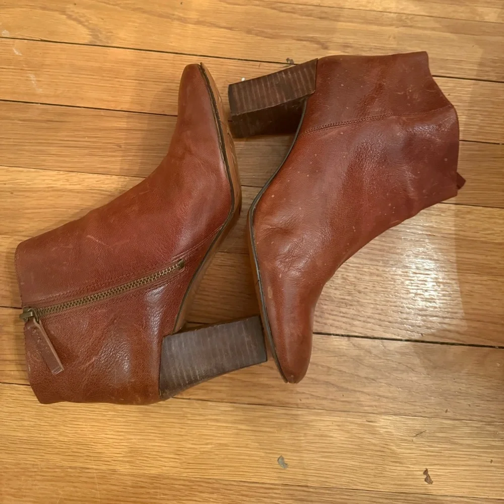 Nine West Vintage Leather Chestnut Ankle Booties